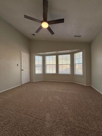 10267 Country Meadows Drive NW, Albuquerque, NM 87114