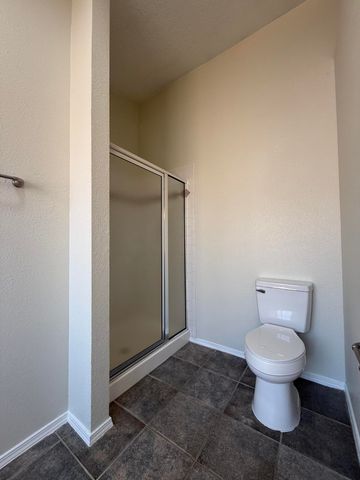 10267 Country Meadows Drive NW, Albuquerque, NM 87114