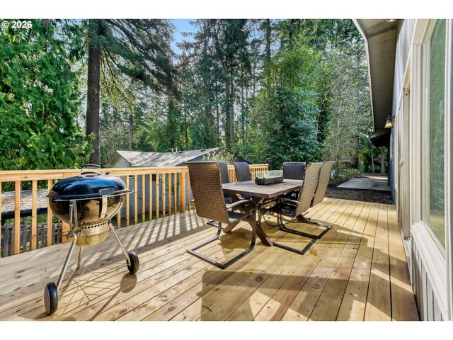 3817 Se Spruce St, Hillsboro, OR 97123