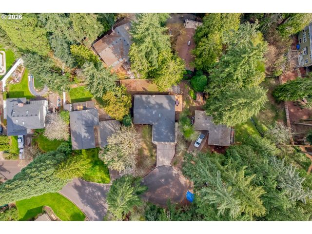 3817 Se Spruce St, Hillsboro, OR 97123