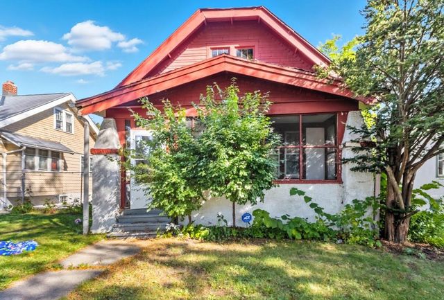 5324 N 34th STREET, Milwaukee, WI 53209