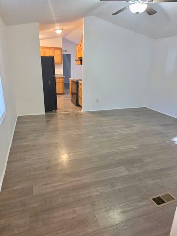 3716 Brook Valley Street, Granbury, TX 76048