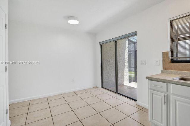 4511 Treehouse Lane B, Tamarac, FL 33319