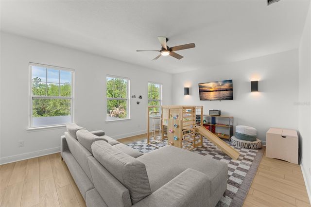 14454 HAROCHE AVENUE, Orlando, FL 32827