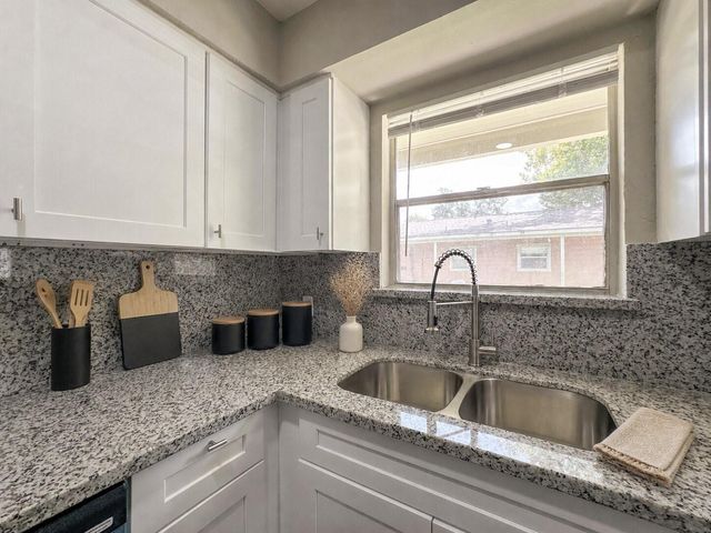 4537 Dakota Street 1, Dickinson, TX 77539