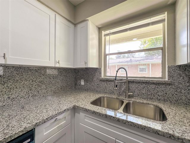 4537 Dakota Street 1, Dickinson, TX 77539