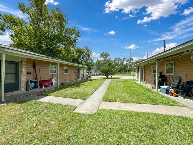 4537 Dakota Street 1, Dickinson, TX 77539