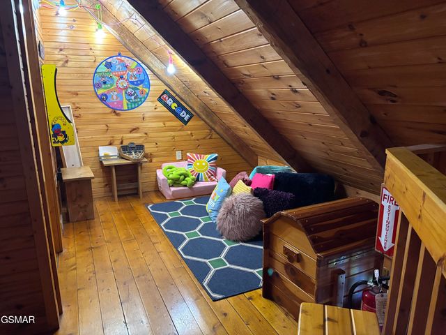 448 Hideaway Ridge Circle, Sevierville, TN 37862