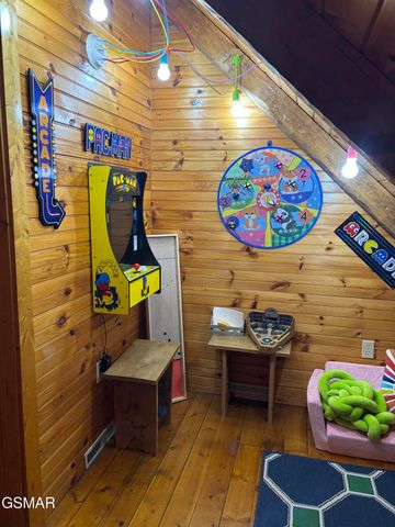 448 Hideaway Ridge Circle, Sevierville, TN 37862