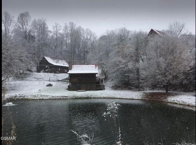 448 Hideaway Ridge Circle, Sevierville, TN 37862