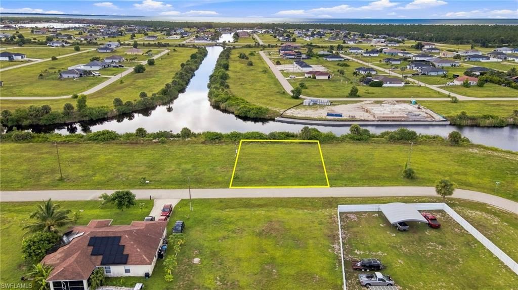 3902 37th AVE, CAPE CORAL, FL 33993 — photo 5