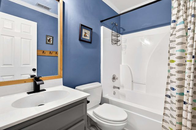 1709 Thomas Ct, Murfreesboro, TN 37127