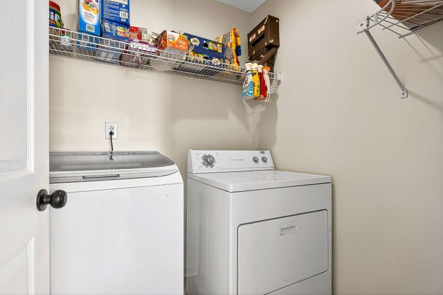 1709 Thomas Ct, Murfreesboro, TN 37127