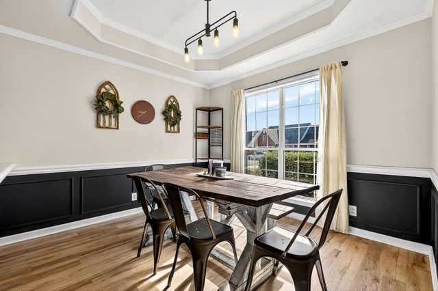 1709 Thomas Ct, Murfreesboro, TN 37127