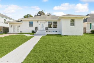 5217 Chamberlain, New Orleans, LA 70122