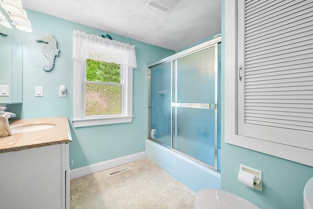 185 Randall Rd, Stow, MA 01775