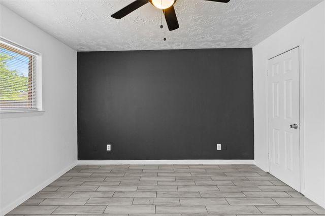 19302 Leewood Court, Humble, TX 77346