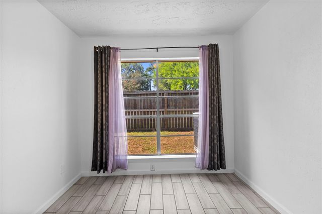 19302 Leewood Court, Humble, TX 77346