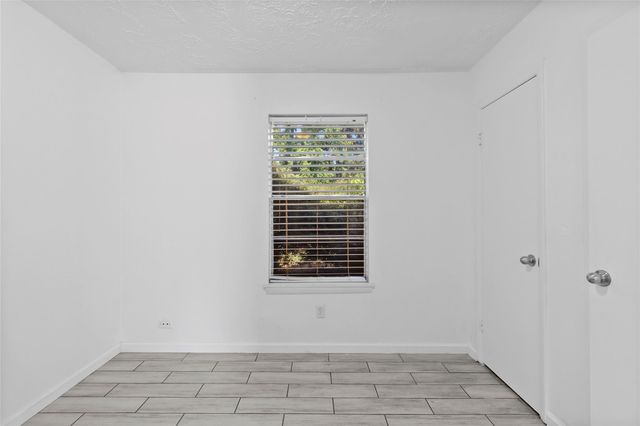 19302 Leewood Court, Humble, TX 77346
