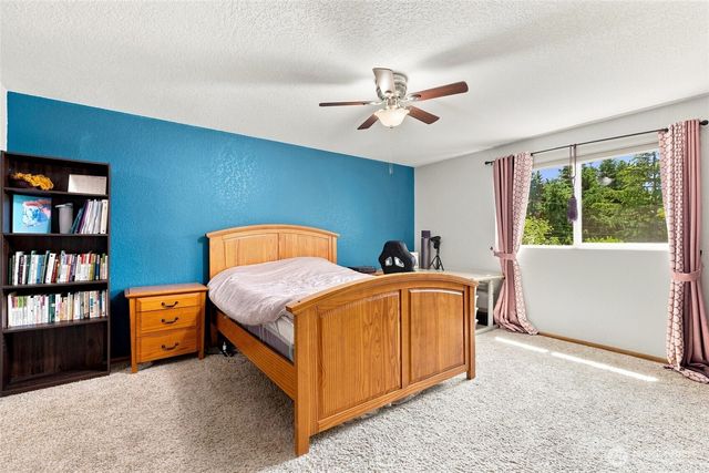 10129 63rd Place W, Mukilteo, WA 98275