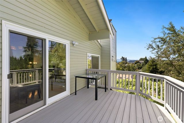 10129 63rd Place W, Mukilteo, WA 98275