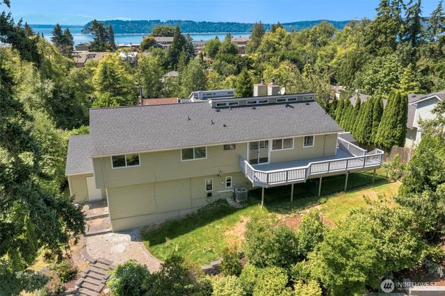 10129 63rd Place W, Mukilteo, WA 98275