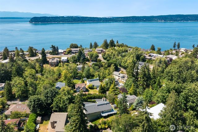 10129 63rd Place W, Mukilteo, WA 98275