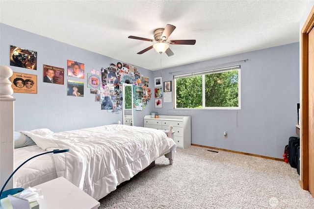 10129 63rd Place W, Mukilteo, WA 98275