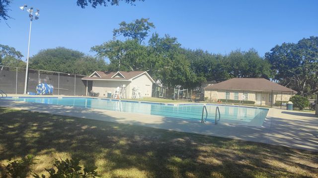 13903 Chevy Chase Drive, Houston, TX 77077