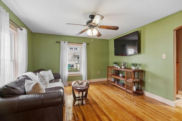 282 Boutelle St, Fitchburg, MA 01420