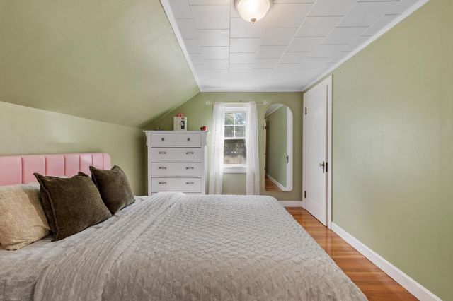 282 Boutelle St, Fitchburg, MA 01420