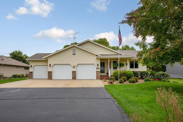 4820 Echo Court, Faribault, MN 55021