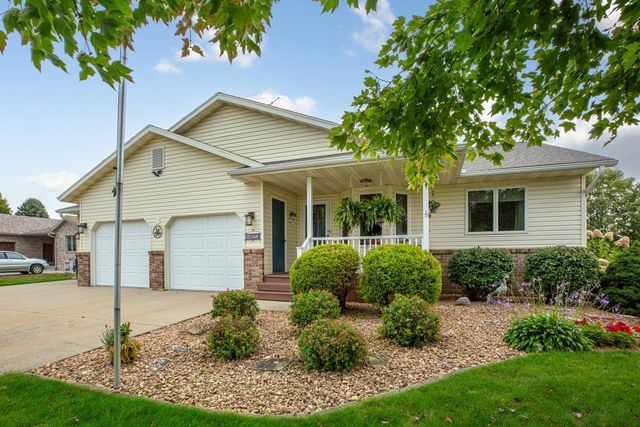 4820 Echo Court, Faribault, MN 55021