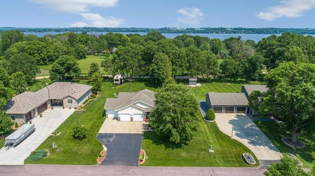 4820 Echo Court, Faribault, MN 55021