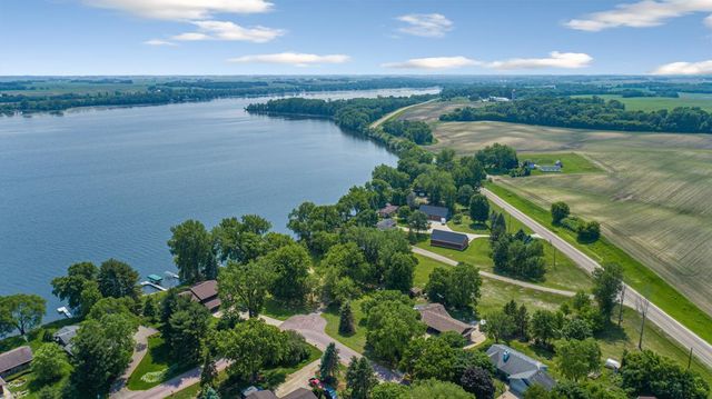 4820 Echo Court, Faribault, MN 55021