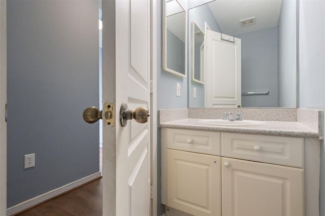 720 CELEBRATION AVENUE 220, Celebration, FL 34747