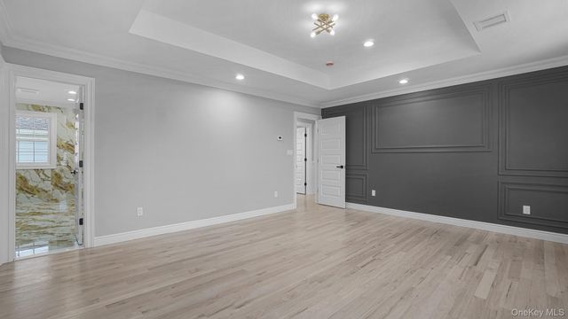 2105 Hoffman Avenue, Elmont, NY 11003