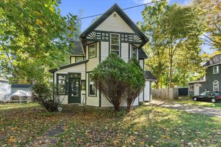 408 E Water Street, Cassopolis Vllg, MI 49031