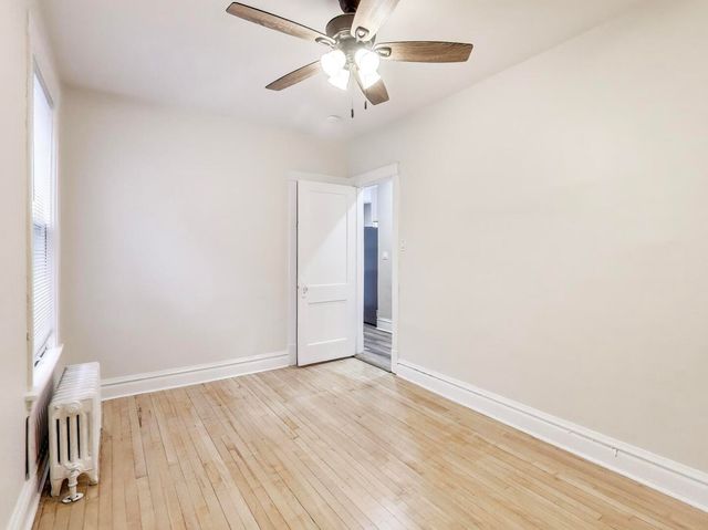 1134 S Oak Park Avenue S, Oak Park, IL 60304