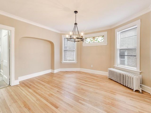 1134 S Oak Park Avenue S, Oak Park, IL 60304