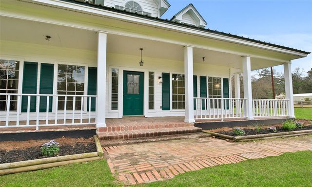 31119 S High Meadow Circle, Magnolia, TX 77355