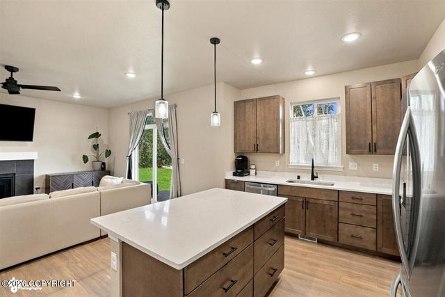 1594 E Hidden Ranch Loop, Palmer, AK 99645