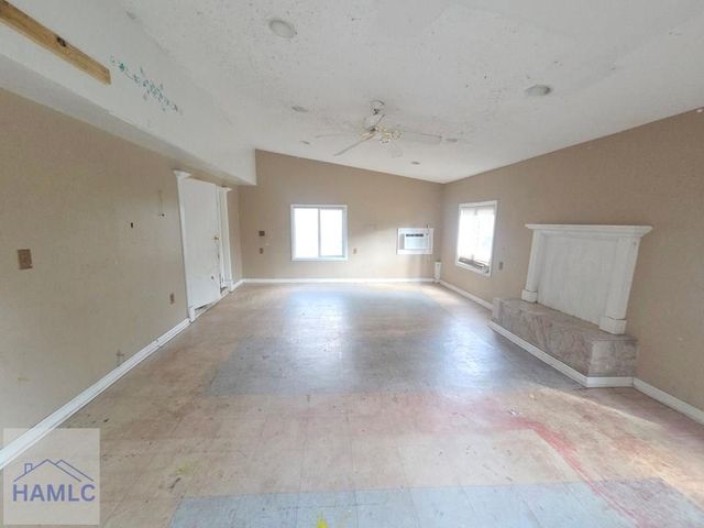 602 Georgia Avenue, Hinesville, GA 31313