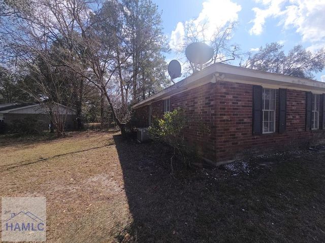 602 Georgia Avenue, Hinesville, GA 31313