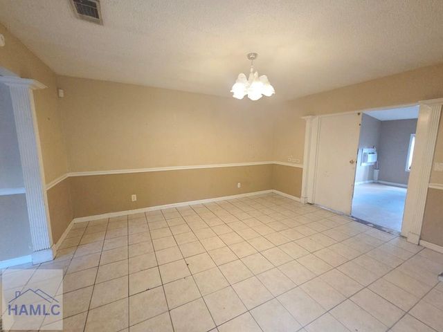 602 Georgia Avenue, Hinesville, GA 31313
