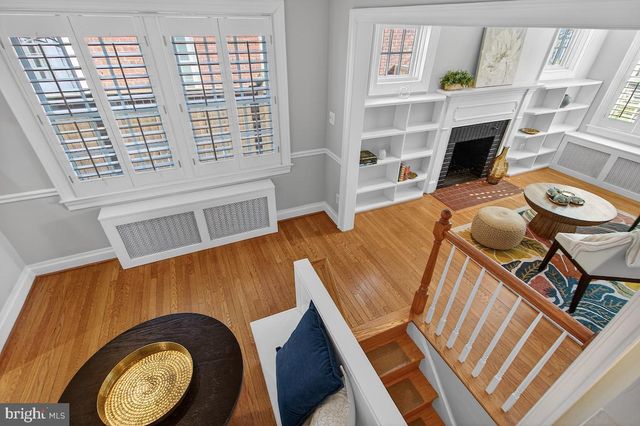 100 E MAPLE ST, Alexandria, VA 22301