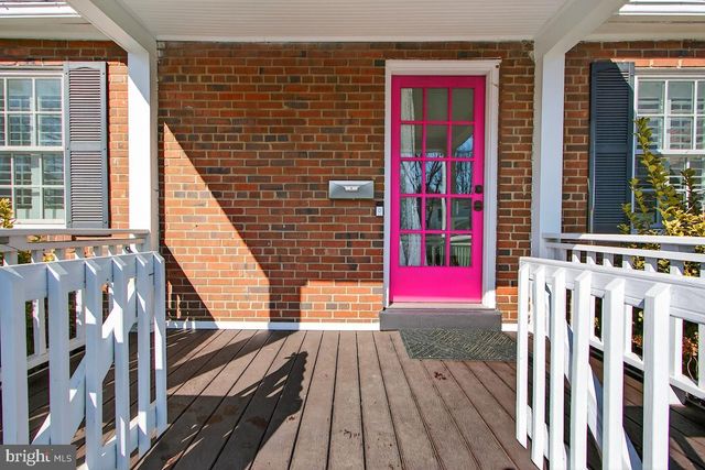 100 E MAPLE ST, Alexandria, VA 22301