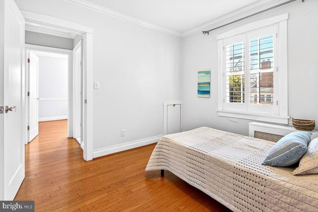 100 E MAPLE ST, Alexandria, VA 22301