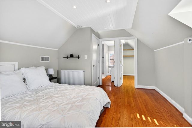 100 E MAPLE ST, Alexandria, VA 22301