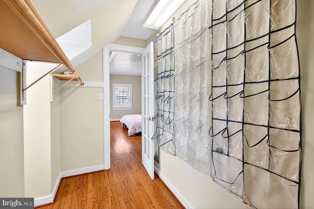 100 E MAPLE ST, Alexandria, VA 22301